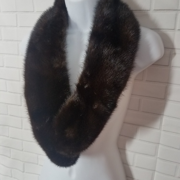 Vintage Fox Fur Brown Stole Shawl - Picture 3 of 10